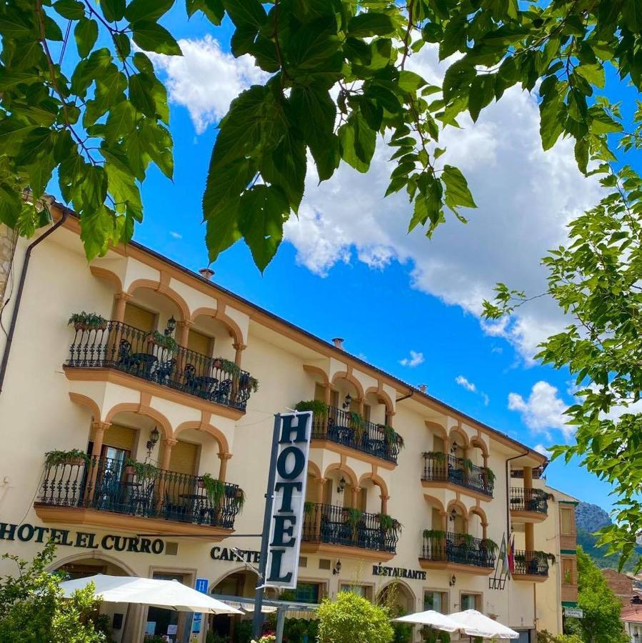Hotel El Curro Burunchel Exteriör bild